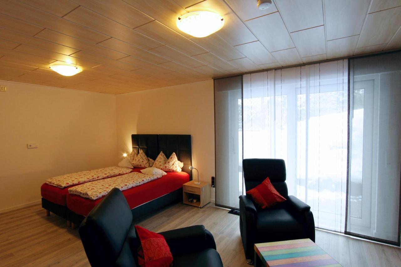 Hotelpension Schroeder Виллинген Экстерьер фото