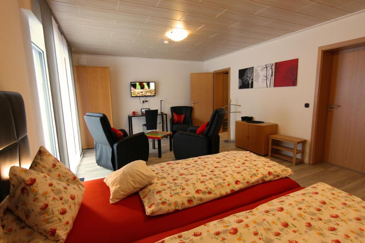 Hotelpension Schroeder Виллинген Экстерьер фото