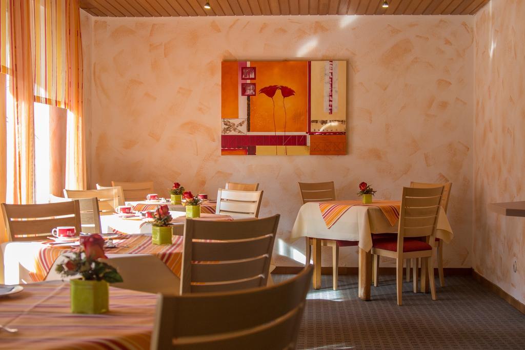 Hotelpension Schroeder Виллинген Экстерьер фото