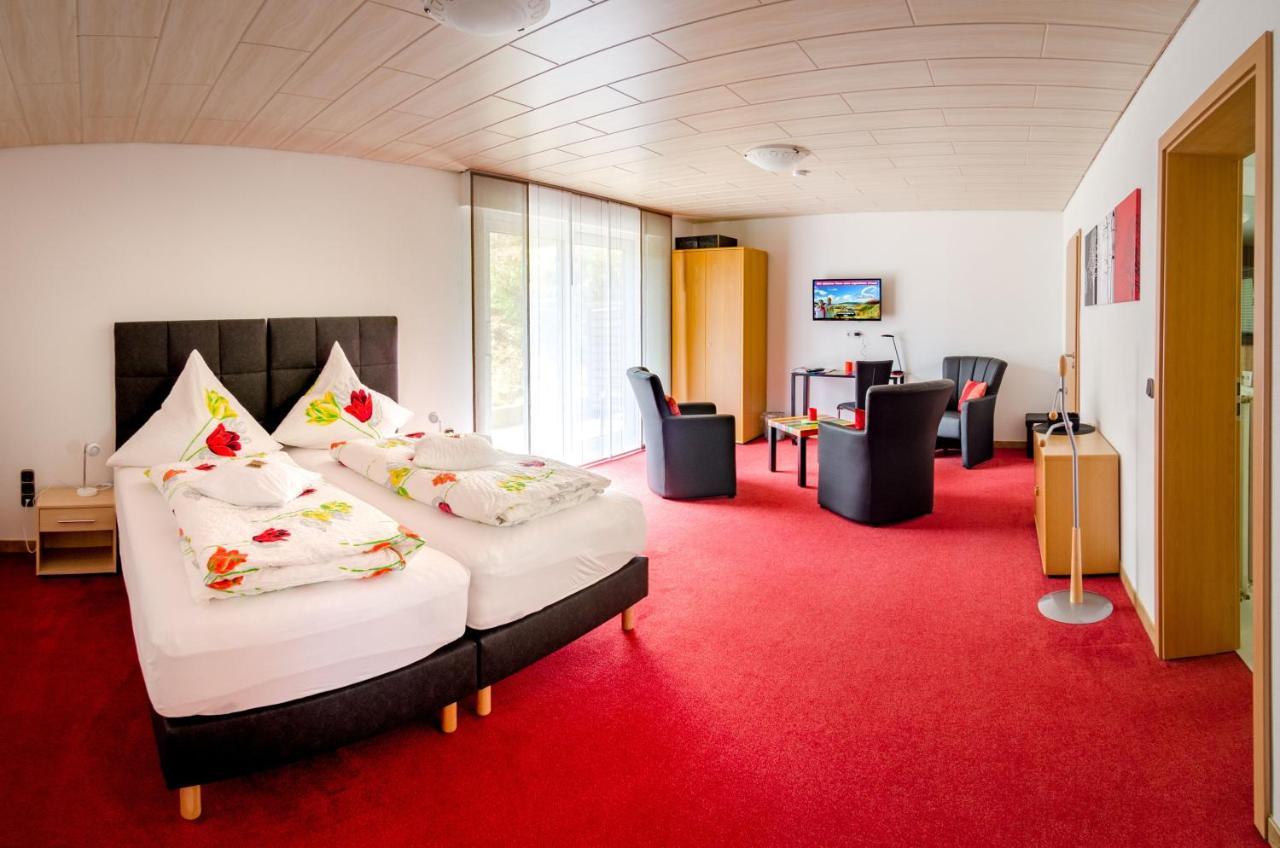 Hotelpension Schroeder Виллинген Экстерьер фото